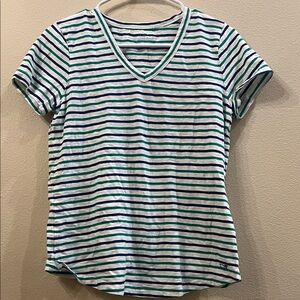 Vineyard Vines V-neck Tee Shirt